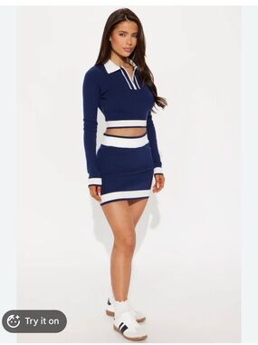 Fashion Nova Navy and White Knit Mini Skirt Brand new with tag never used